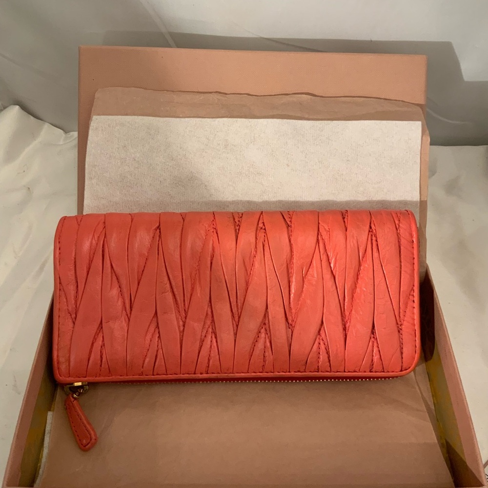 Miu Miu Wallet - image 7